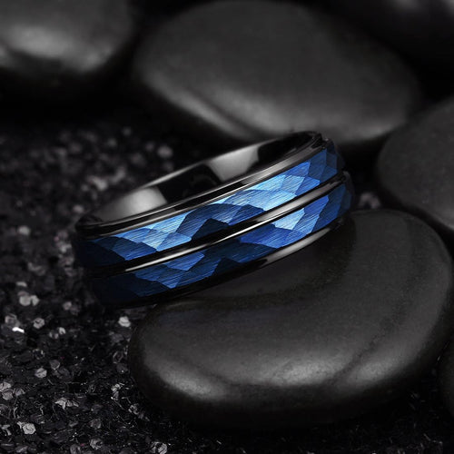 Anillo de tungsteno Bluebsidian Hammer